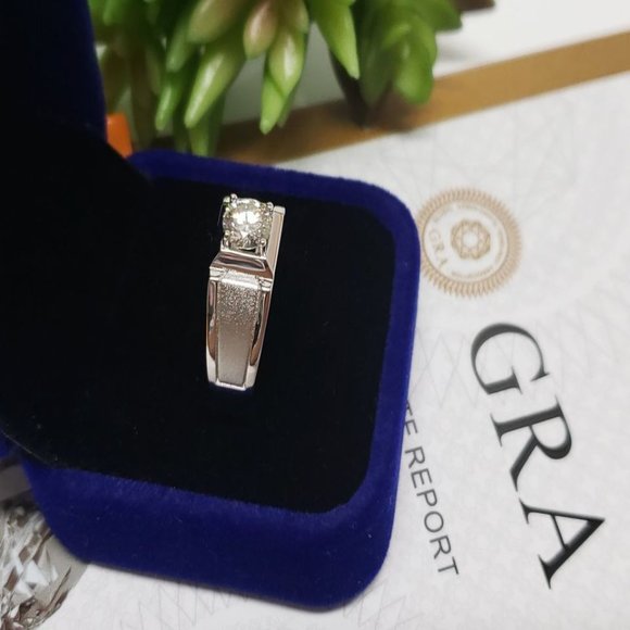 1 Carat Moissanite Men Engagement Ring 925 Sterling Silver Wedding Band - Picture 3 of 8